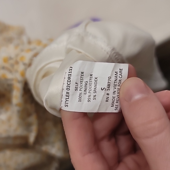 Yellow and white sleeveless midi dress, two layers, size small, ruffle design - Picture 4 of 5